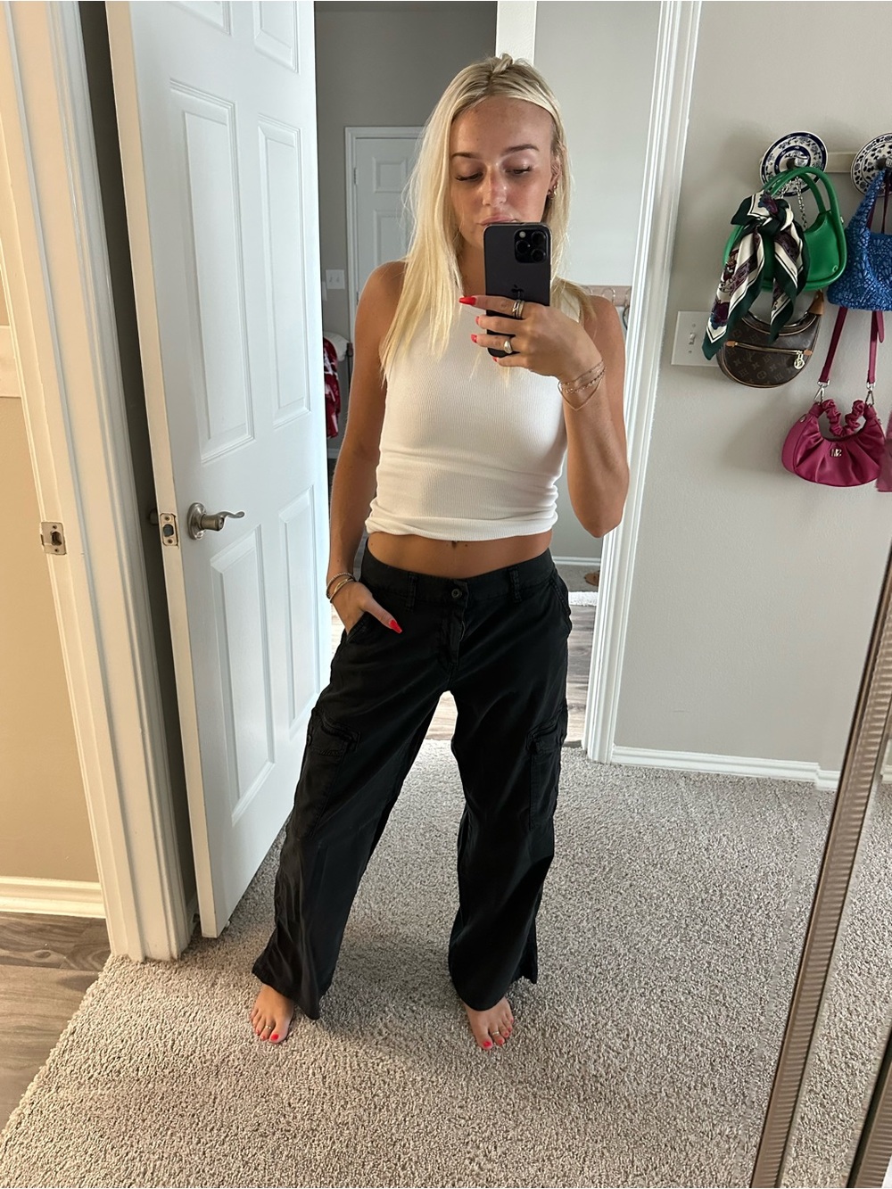 American Eagle Outfitters Black Wide-Leg Cargo Pants